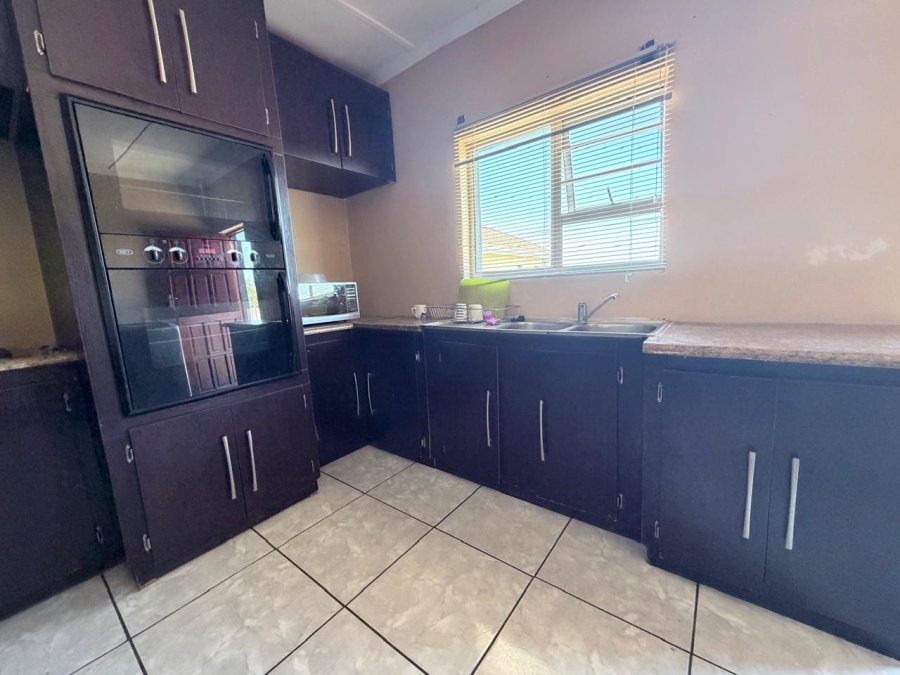 3 Bedroom Property for Sale in Madeira Park Eastern Cape